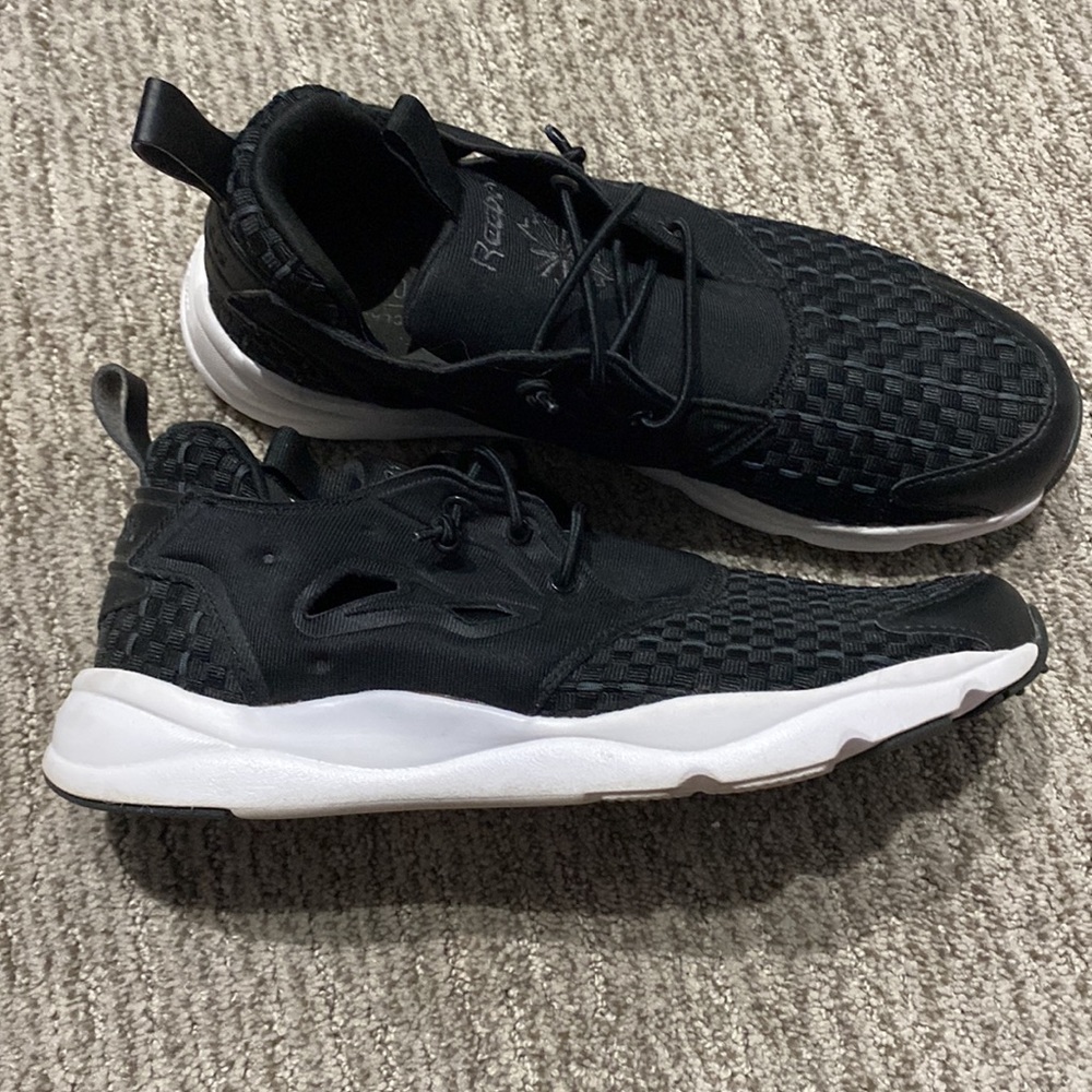 Reebok Runners - Picture 2 of 4
